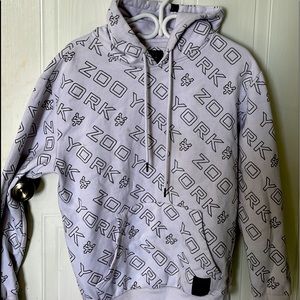 zoo york hoodie, doesn’t fit me anymore